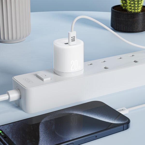 XO L144(UK) PD20W 1USB-A+1USB-C Γρήγορος Φορτιστής Λευκό - Image 4
