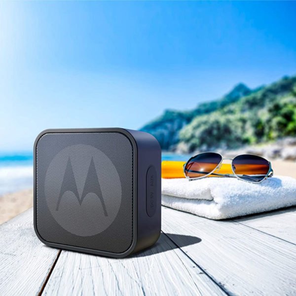 Motorola SONIC BOOST 220 Black Αδιάβροχο Smart φορητό ηχείο Bluetooth με Aux-In – 3 W - Image 3